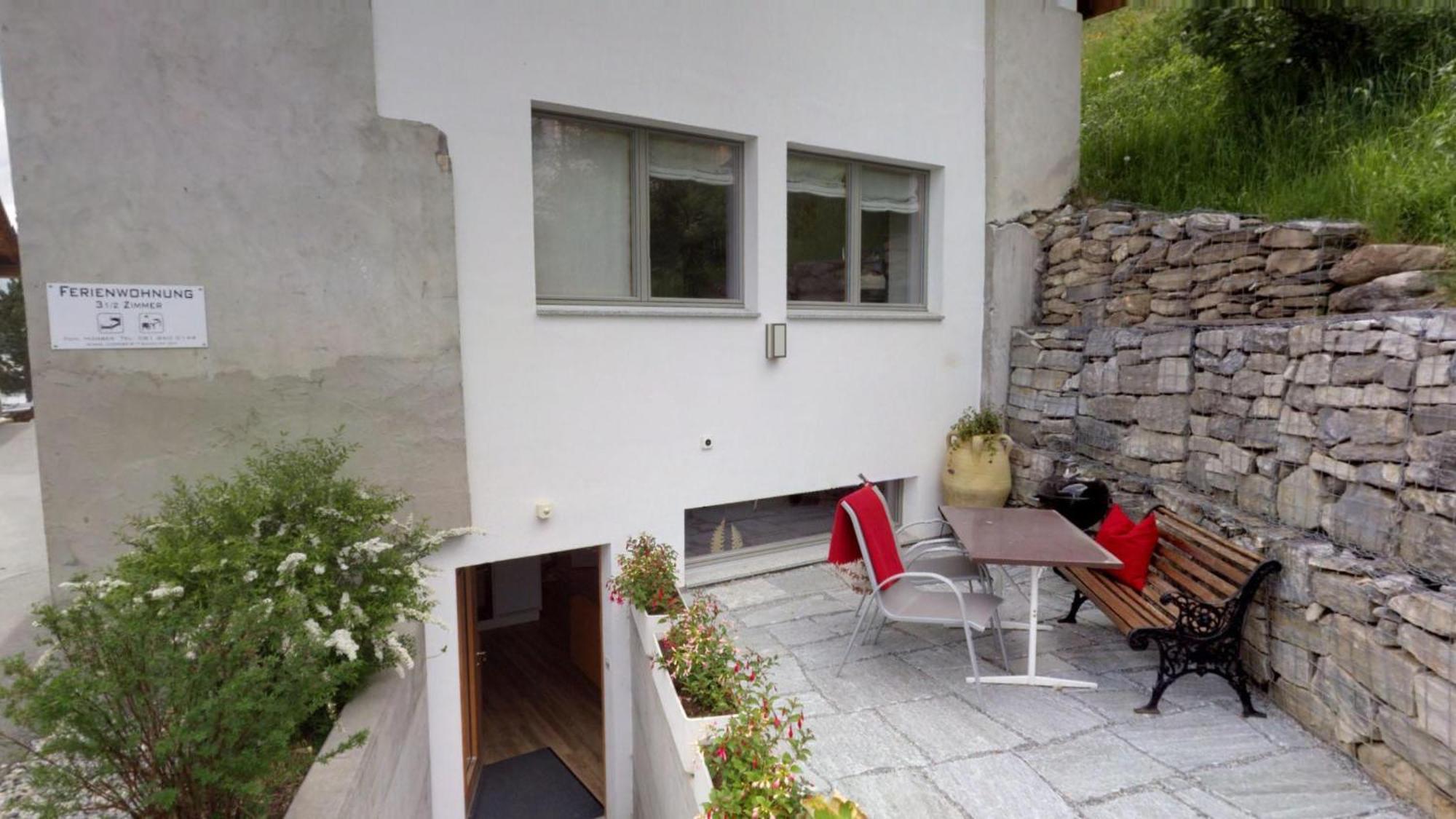 Chasa Samalgors Apartment Tschlin Exterior photo